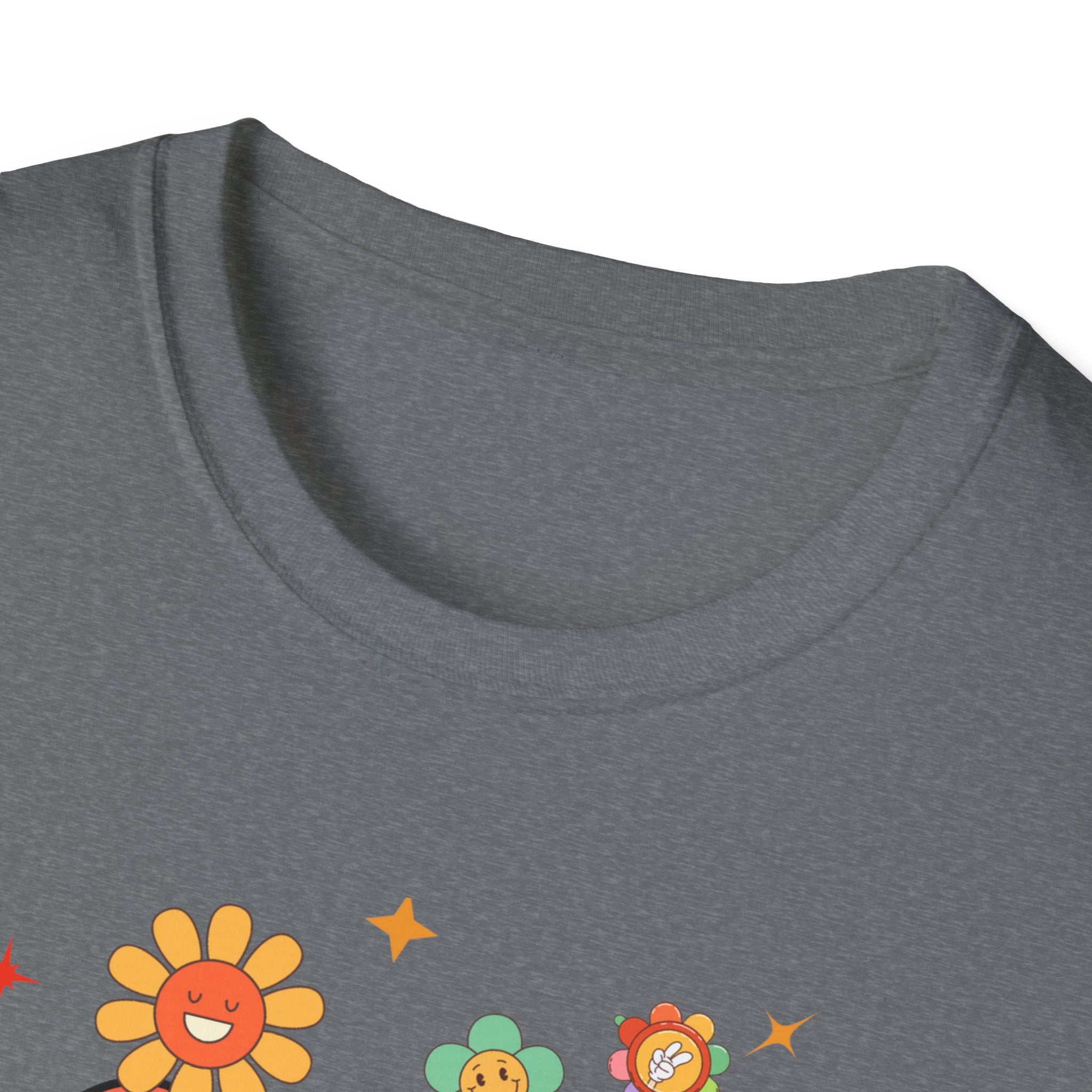 Retro Legacy- Groovy MAMA T-shirt