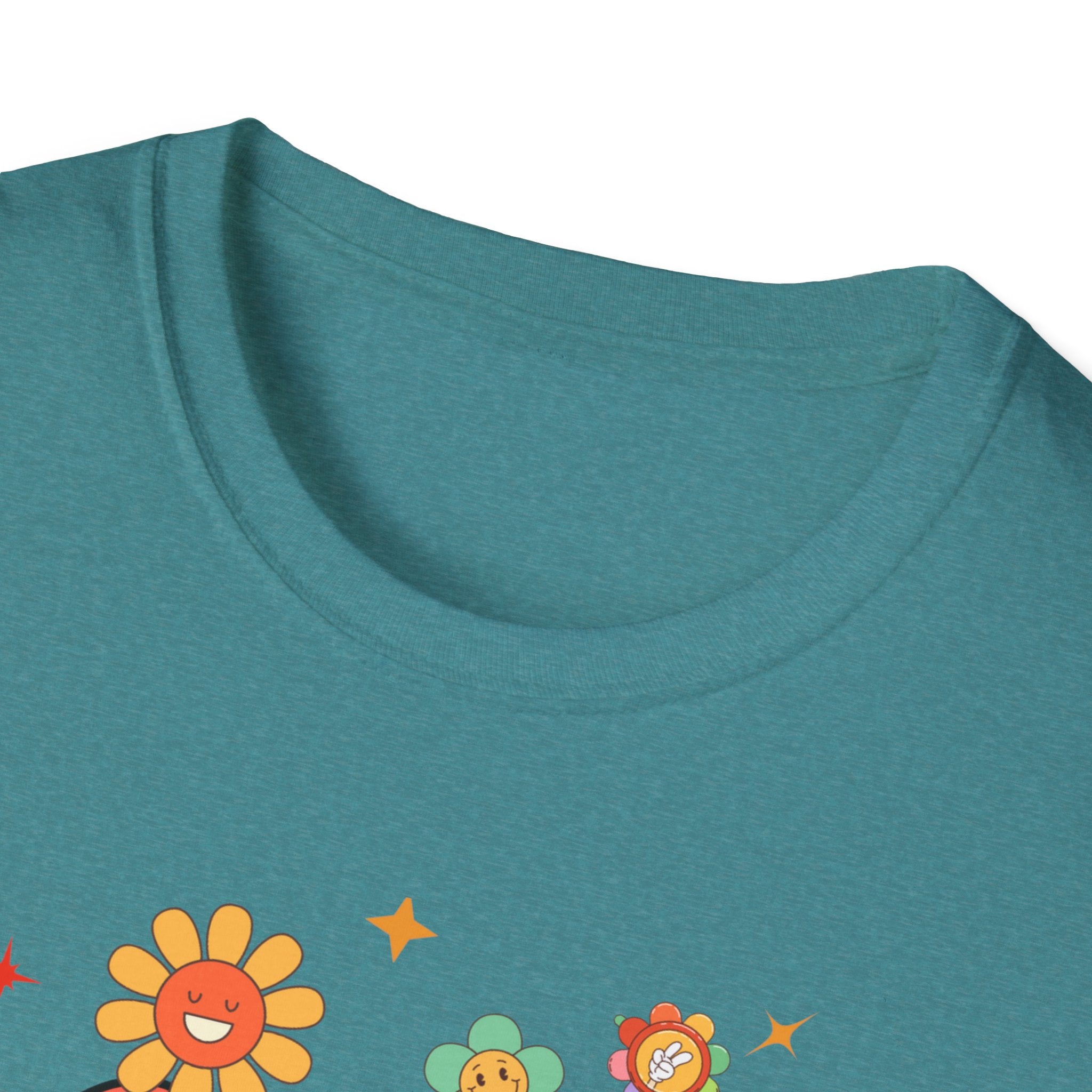 Retro Legacy- Groovy MAMA T-shirt